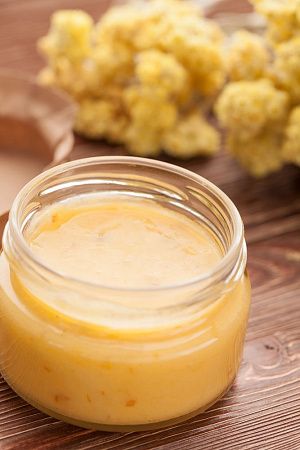 Крем-мед Bee in Love, с кедровыми орехами