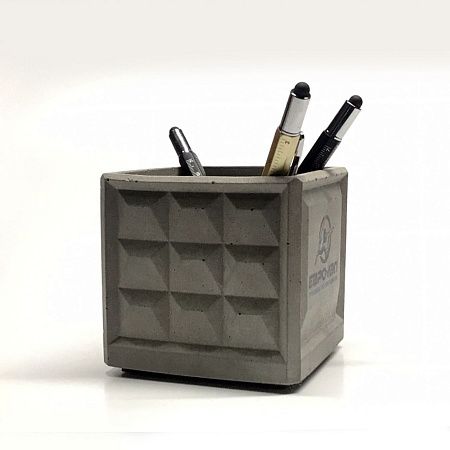 Стакан из бетона