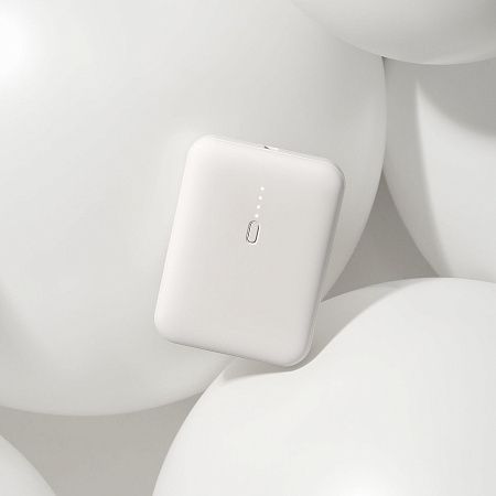 Внешний аккумулятор с функцией быстрой зарядки Формула (Formula) 10000 mAh, белый