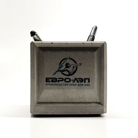 Стакан из бетона