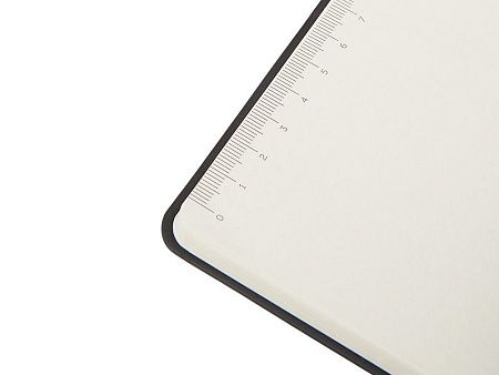 Блокнот А5 с магнитным клапаном в гибкой обложке «Chaplin»