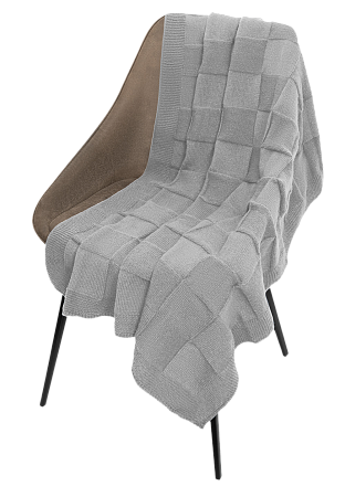 Подарочный набор "Ход королевы": плед, шахматы, бутылка, коробка