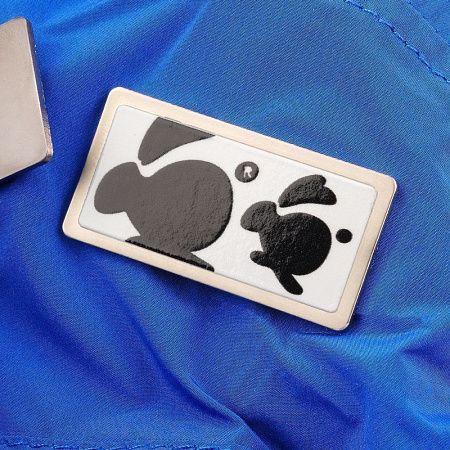 Значок Magnet Matto, серебристый