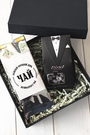 Подарочный набор «Джентельменский»: чай, драже