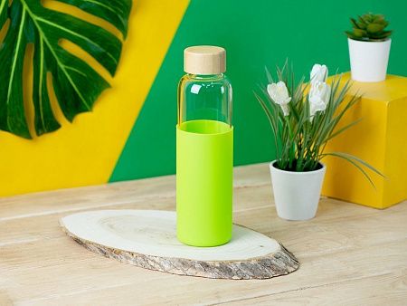 Стеклянная бутылка для воды в силиконовом чехле «Refine»