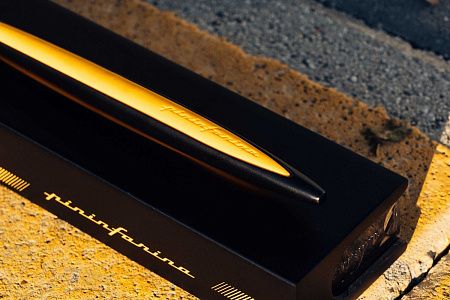 Вечная ручка Pininfarina Cambiano Race Yellow