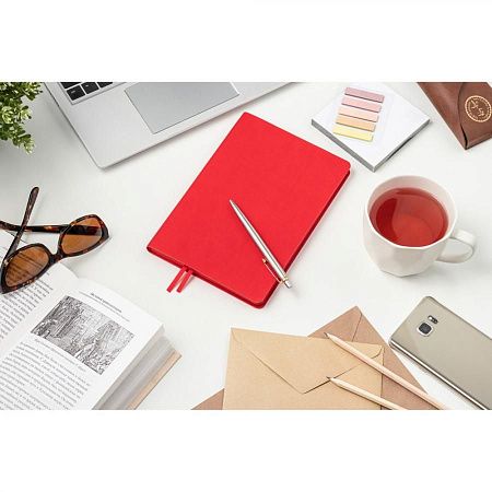 Ежедневник Flexy Soft Touch Latte А5, красный, недатированный, в гибкой обложке