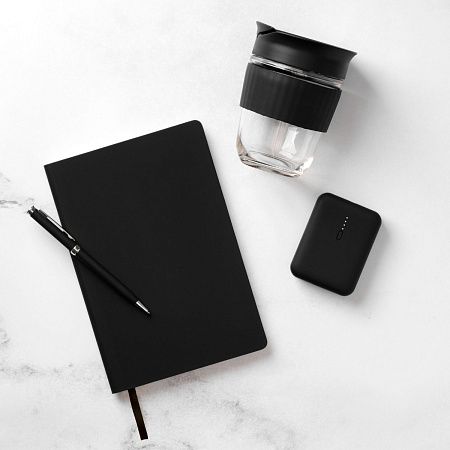 Ежедневник Спарк (Spark) недатированный, черный (с упаковкой, со стикерами)