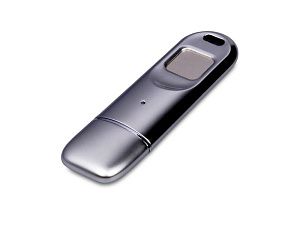 USB 3.0-флешка на 256 Гб со сканером отпечатков пальцев в подарочной упаковке