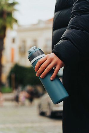 Термобутылка Omni Sip из переработанной нержавеющей стали RCS, 700 мл
