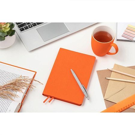 Ежедневник Flexy Soft Touch Latte А5, оранжевый, недатированный, в гибкой обложке
