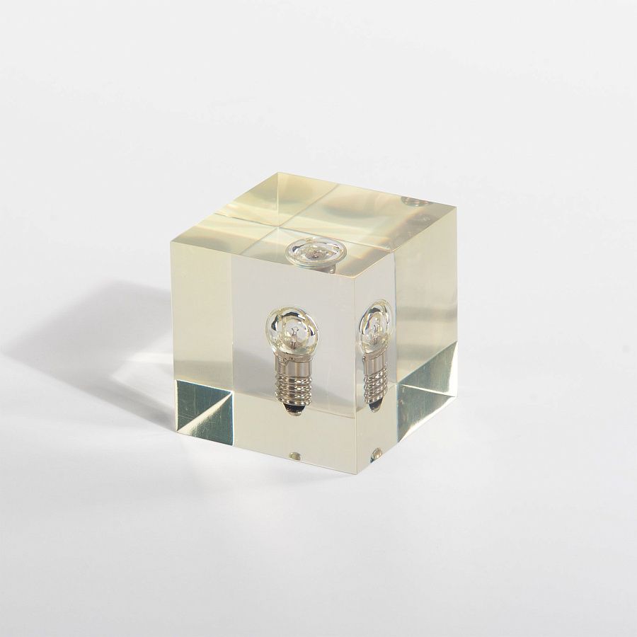 Пресс-папье "Лампочка"