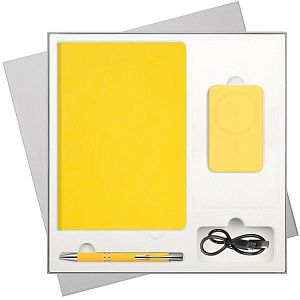 Подарочный набор Latte NEW, желтый (ежедневник, ручка, аккумулятор)