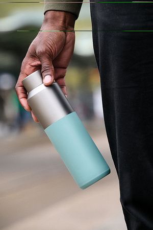 Термобутылка Fluid из переработанной нержавеющей стали RCS, 600 мл