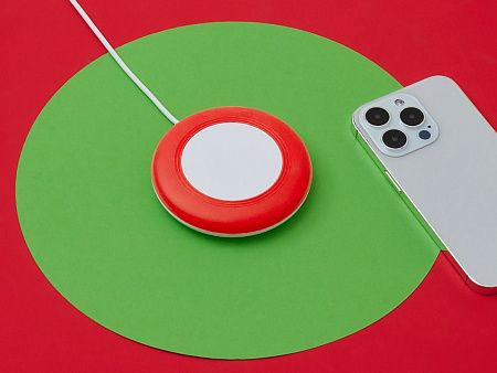 Беспроводное зарядное устройство «Disc» со встроенным кабелем 2 в 1