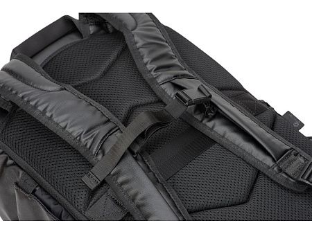 Водостойкий рюкзак Giant для ноутбука 15.6"