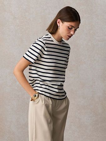 Футболка женская Legend Women, молочно-белая с темно-синим, размер L