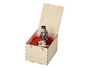 Скульптура «Гусар», цвет: зеленый, красный, белый