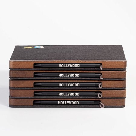 Блокнот "Wood" с ручкой в ореховом магнитном пенале