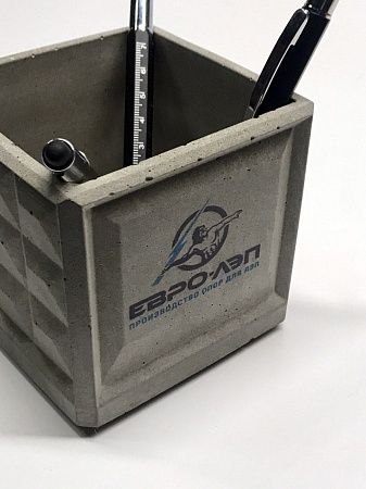 Стакан из бетона