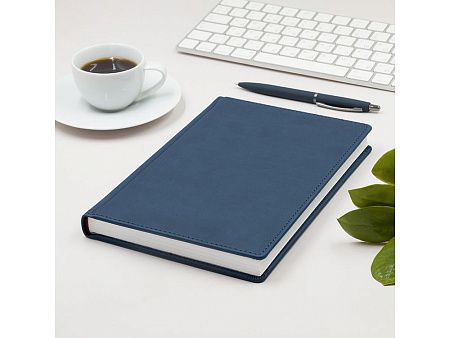 Ежедневник А5 датированный «Velvet» на 2026 год