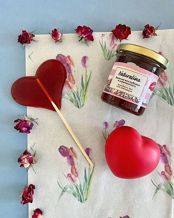 Набор «От всего сердца»: антистресс, варенье, открытка с леденцом