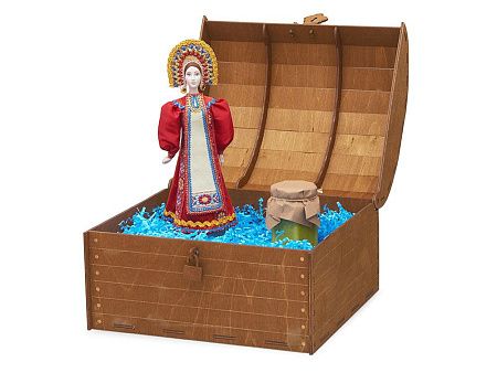 Подарочный набор: кукла фарфоровая, крем-мёд с лаймом и имбирем