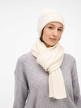 Шапка Bellish, белая (ванильная)
