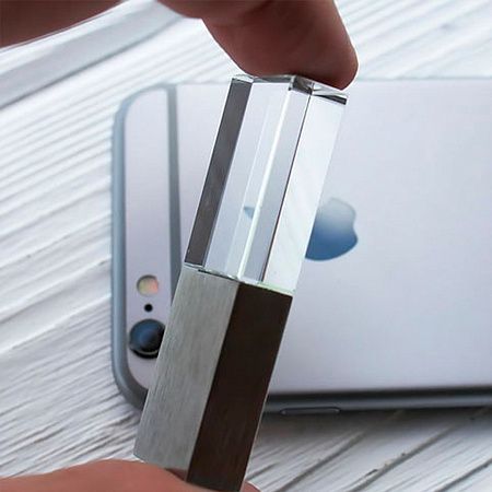 Флеш накопитель USB 2.0 Кристалл, металл/стекло, прозрачный/серебристый, подсветка белым,16 GB