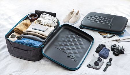 Чемодан складной Rollink Earth 55x40x20 см, 2 колеса, черный/синий