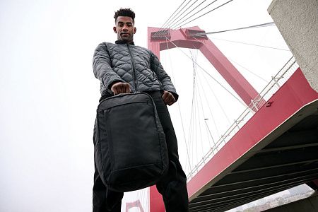 Рюкзак для ноутбука Swiss Peak Edin из rPET Aware™, 15.6"