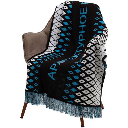 Пледы вязаные с бахромой