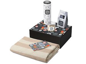 Подарочный набор «Re:y. Warm» с пледом, термосом и чаем