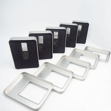 Футляр для флеш накопителя металлический