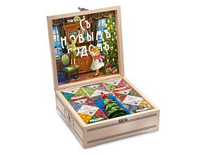 Подарочный набор "Народы России" с чаем и вареньем в деревянной шкатулке без лого, цвет: коричневый