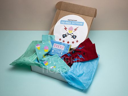 Подарочный набор "Под любое настроение": дизайнерские носки (2 пары), лукум