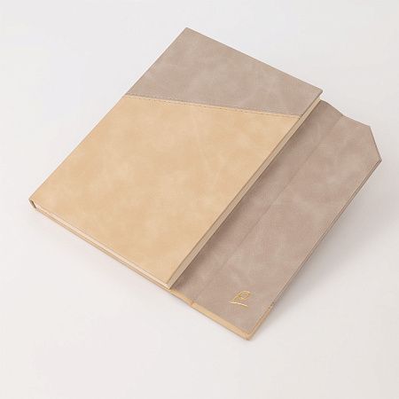 Ежедневник B2Book Magnetic Medio Diagonal 1/2, бежевый