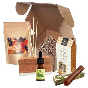 Подарочный набор "Таежное очарование": диффузор, масло, пастила, чай, орехи