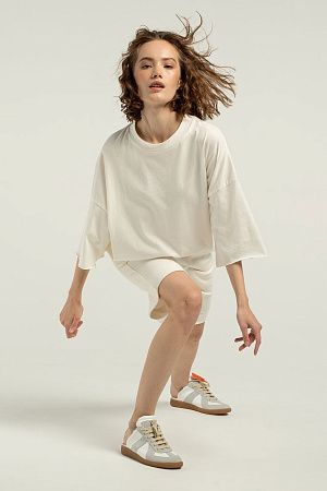 Футболка унисекс оверсайз T1, молочно-белая, размер XS/S